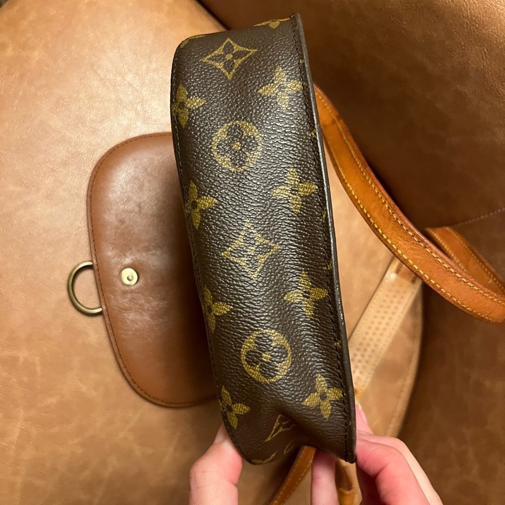 Louis Vuitton Monogram Saint Cloud MM Crossbody Bag - Picture 12 of 15